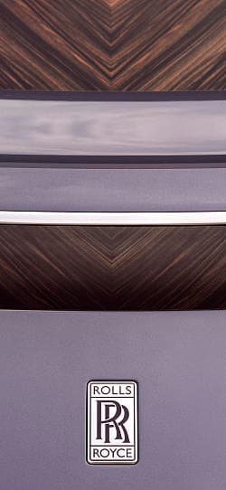 劳斯莱斯 逐影 Amethyst 高清手机竖屏壁纸