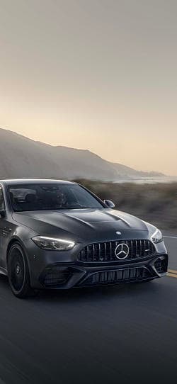 奔驰 AMG C 63 s e performance 高清手机竖屏壁纸