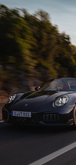 保时捷 911 Turbo S 高清手机竖屏壁纸