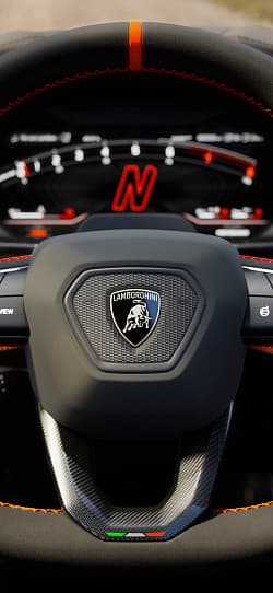 兰博基尼 Urus SE Performante 高清手机竖屏壁纸