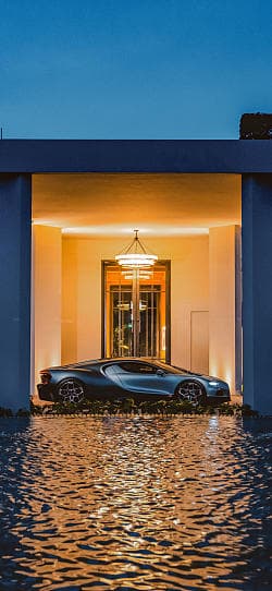 布加迪 Tourbillon Asia Roadshow 高清手机竖屏壁纸