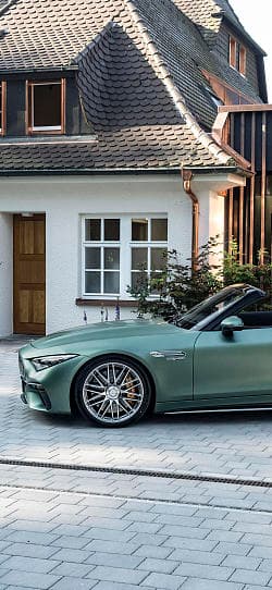 奔驰 AMG SL 63 s e performance 高清手机竖屏壁纸