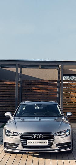 奥迪 A7 sportback 3.0 tdi quattro s line 高清手机竖屏壁纸