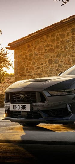 福特 Mustang  高清手机竖屏壁纸