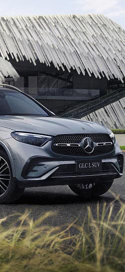 奔驰 GLC 300_4matic 高清手机竖屏壁纸