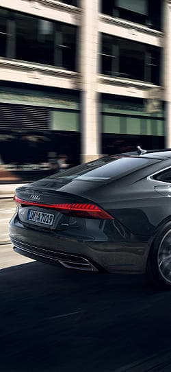 奥迪 A7 sportback quattro 高清手机竖屏壁纸
