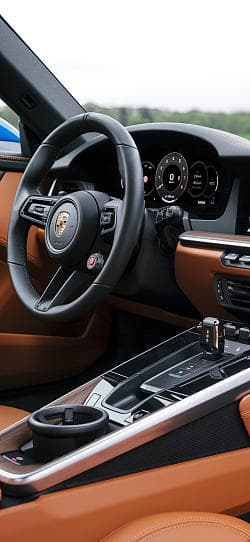 保时捷 911 carrera 高清手机竖屏壁纸