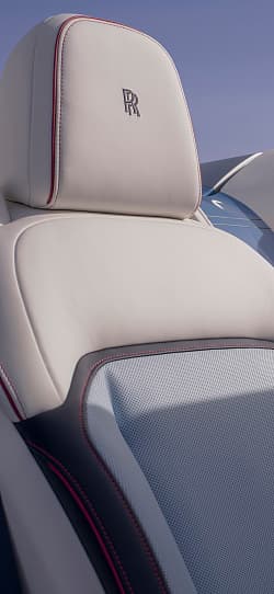 劳斯莱斯 Project Nightingale 首款 Coachbuild Collection 高清手机竖屏壁纸