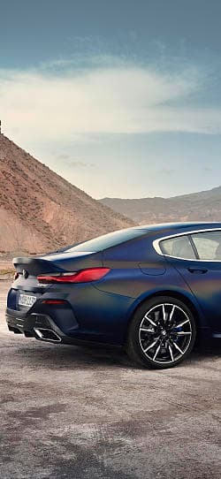 宝马 8系 m850i xdrive gran coupe 高清手机竖屏壁纸