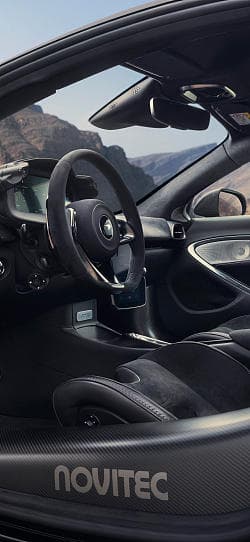 迈凯伦 Artura novitec 高清手机竖屏壁纸