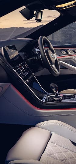宝马 M8 competition coupe 高清手机竖屏壁纸