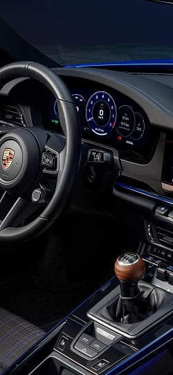 保时捷 911 Carrera T cabriolet 高清手机竖屏壁纸