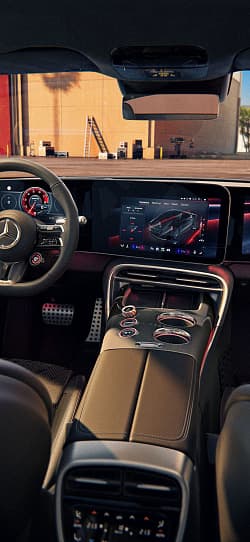 奔驰 AMG GT 53 Coupe 四门版 高清手机竖屏壁纸