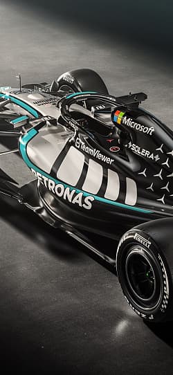 F1 奔驰 W17 E  Performance 高清手机竖屏壁纸