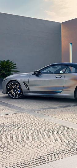 宝马 8系 m850i xdrive 敞篷版 高清手机竖屏壁纸