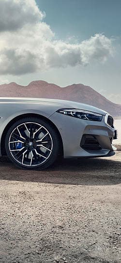 宝马 8系 m850i xdrive 敞篷版 高清手机竖屏壁纸