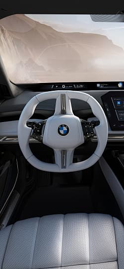 宝马 7系 740 xDrive 高清手机竖屏壁纸