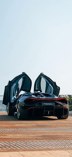 布加迪 Tourbillon US Roadshow 高清手机竖屏壁纸
