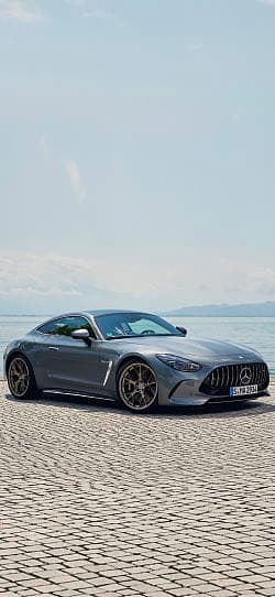 奔驰 AMG GT 63 s e performance 高清手机竖屏壁纸